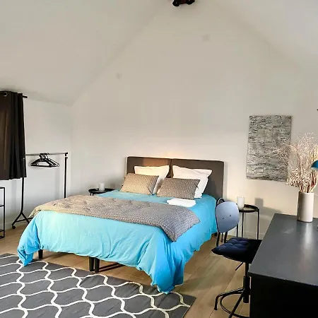 Daire Magnifique T2 Neuf-proche Gare-parking Gratuit *